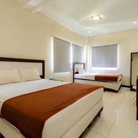 Wisma Banda Makassar Exterior photo